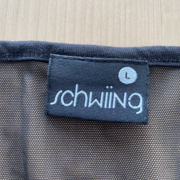 NWOT trendy mesh panel top - Picture 7 of 10